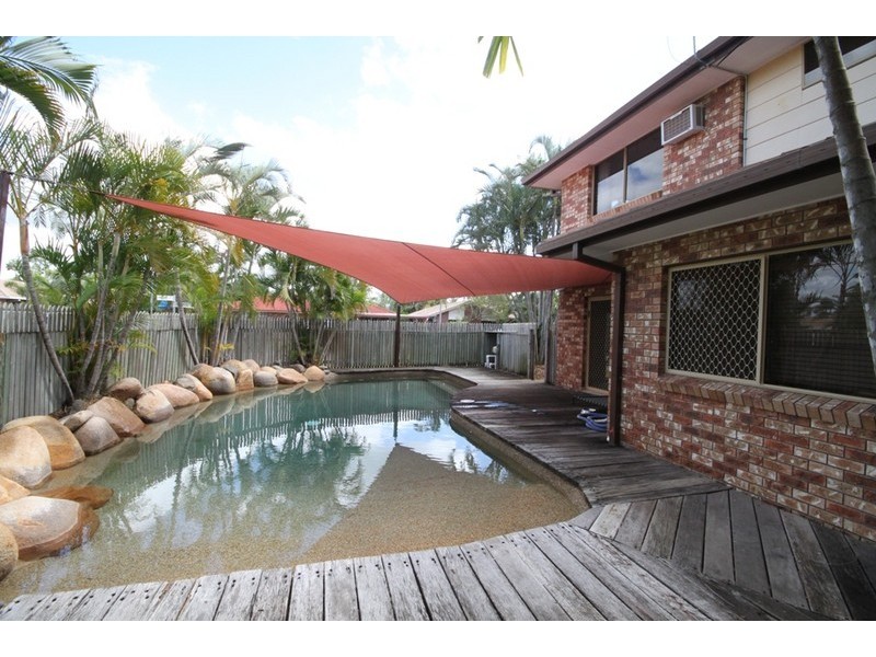 1 Madrid Ct, Kirwan QLD 4817