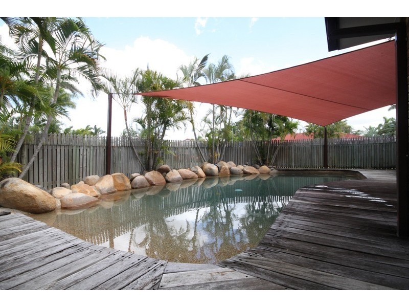 1 Madrid Ct, Kirwan QLD 4817