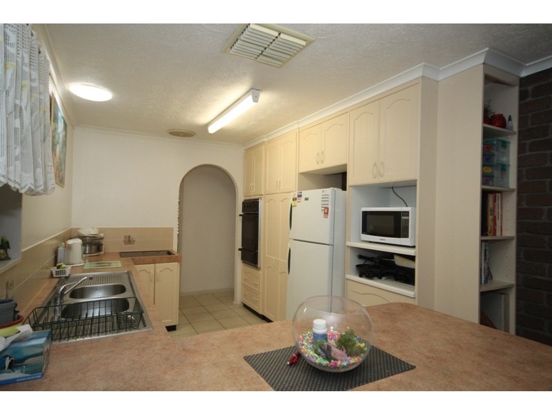 12 Brookhurst Avenue, Kirwan QLD 4817