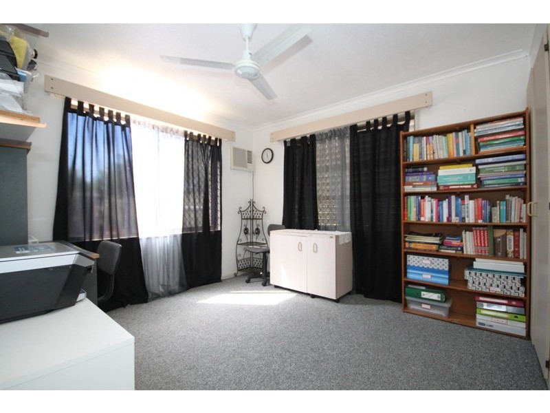 12 Brookhurst Avenue, Kirwan QLD 4817