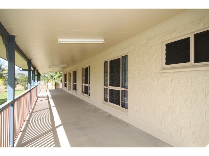 1 Allambie Lane, Kelso QLD 4815