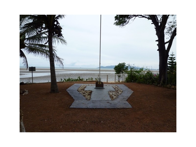 49 Batley Pde, Bushland Beach, Bushland Beach QLD 4818