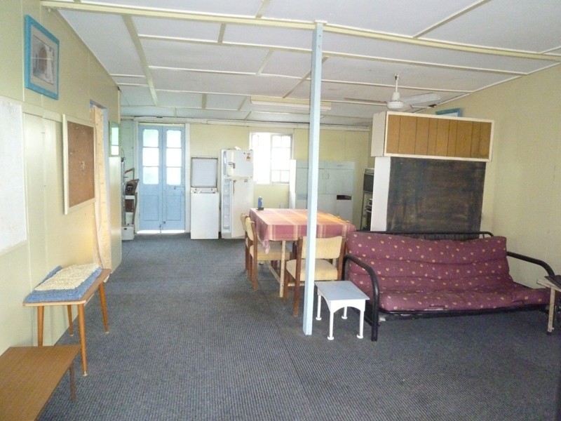 49 Batley Pde, Bushland Beach, Bushland Beach QLD 4818