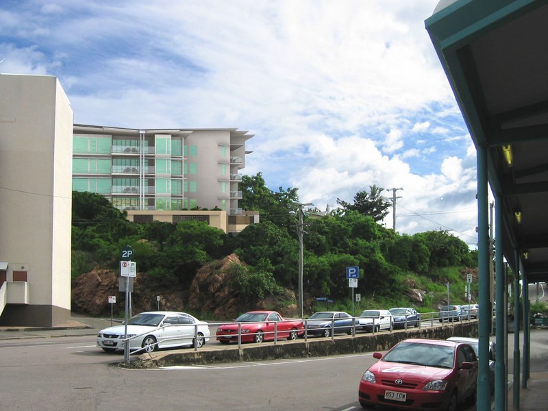 25 Melton Terrace, Townsville City QLD 4810