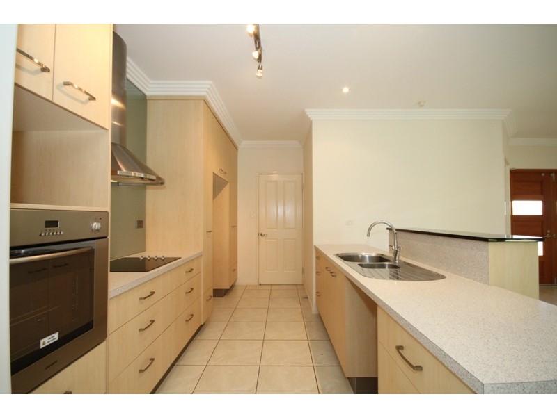 37 Lakeland Boulevard, Idalia QLD 4811