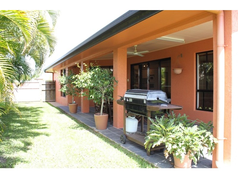 8 Lakewood Avenue, Kirwan QLD 4817