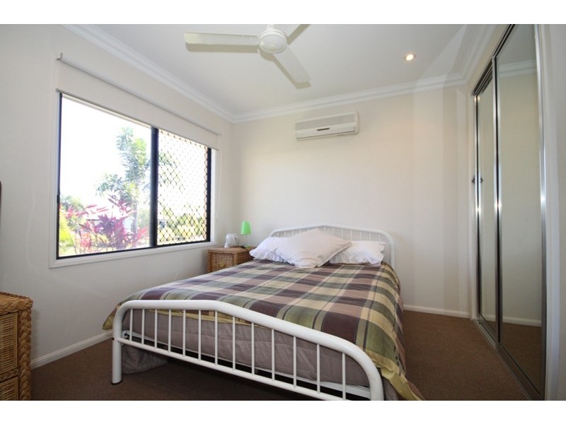 8 Kato Place, Mount Louisa QLD 4814