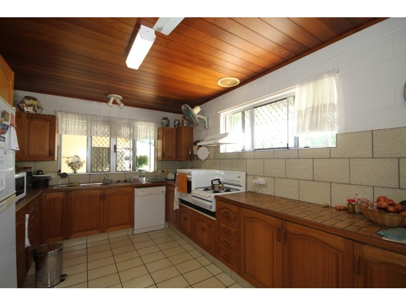 220 Bamford Lane, Kirwan QLD 4817