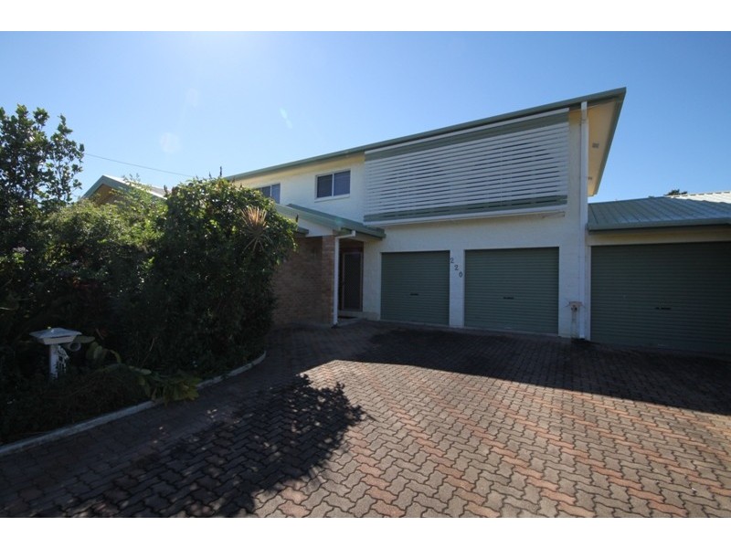 220 Bamford Lane, Kirwan QLD 4817
