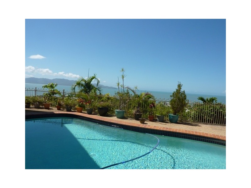 Castle Hill QLD 4810