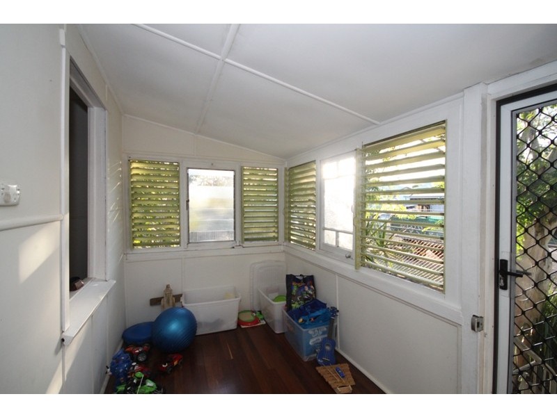 6 Doorey Street, Railway Estate QLD 4810