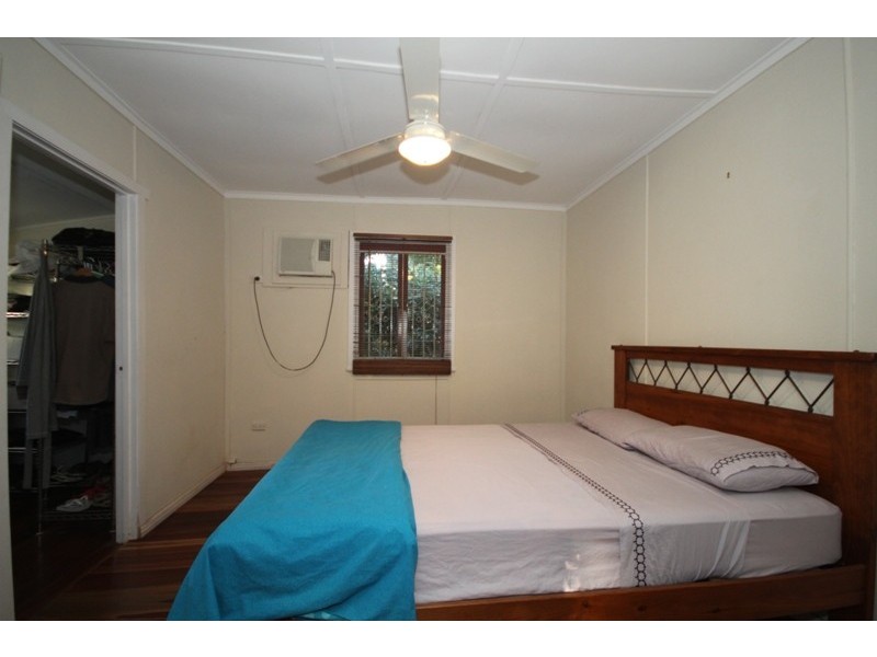 6 Doorey Street, Railway Estate QLD 4810