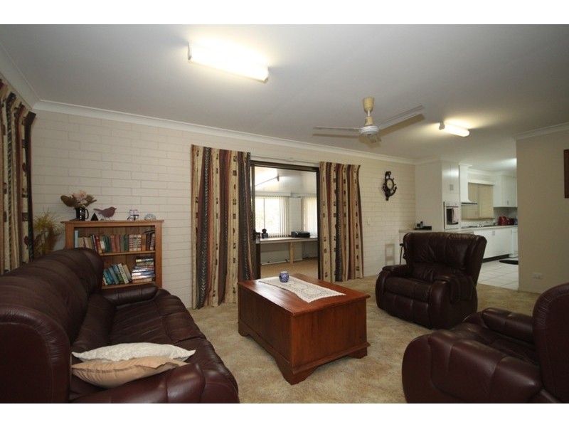 4 Nevada Court, Kirwan QLD 4817