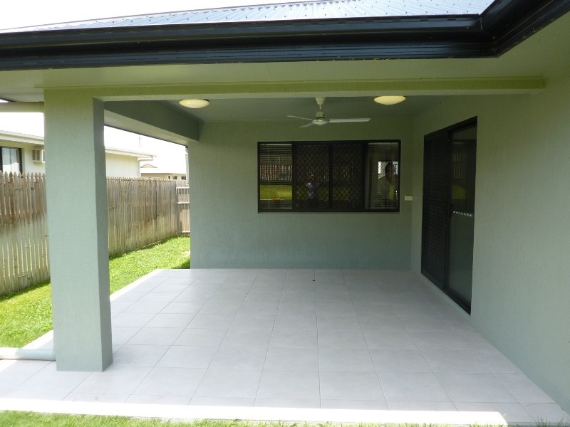 9 Ulysses Drive, Mount Louisa QLD 4814