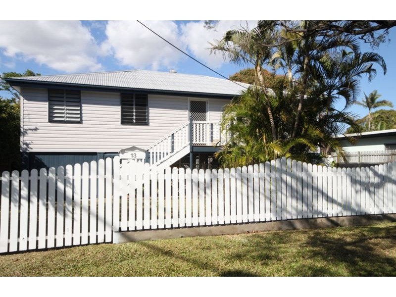 13 Second Street, Railway Estate QLD 4810
