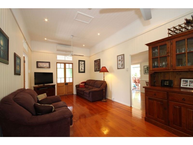 13 Second Street, Railway Estate QLD 4810