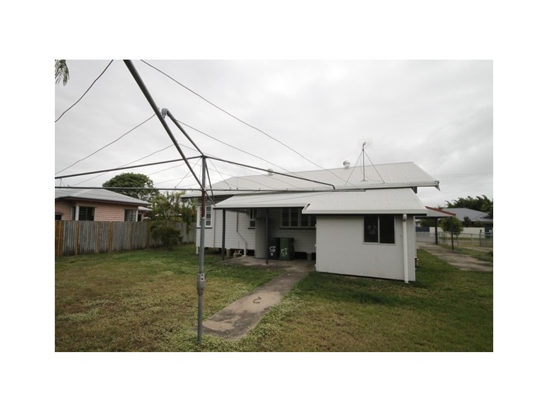 15 Lockheed Street, Garbutt QLD 4814