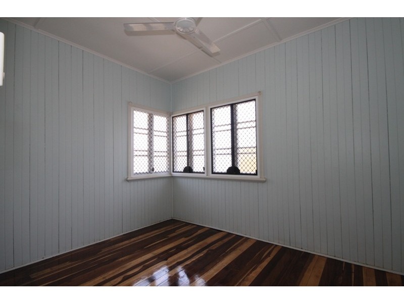 15 Lockheed Street, Garbutt QLD 4814