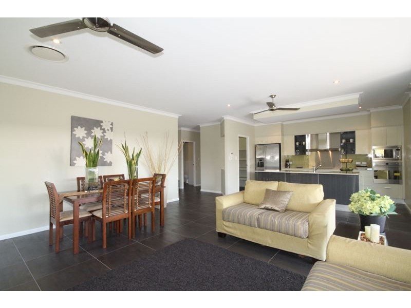 7  Arafura Close, Burdell QLD 4818