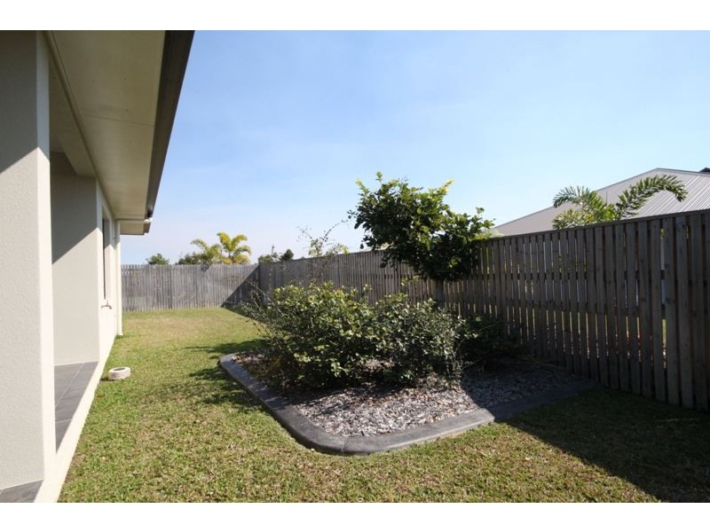 7  Arafura Close, Burdell QLD 4818