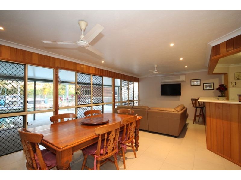 232 Kelso Drive, Kelso QLD 4815