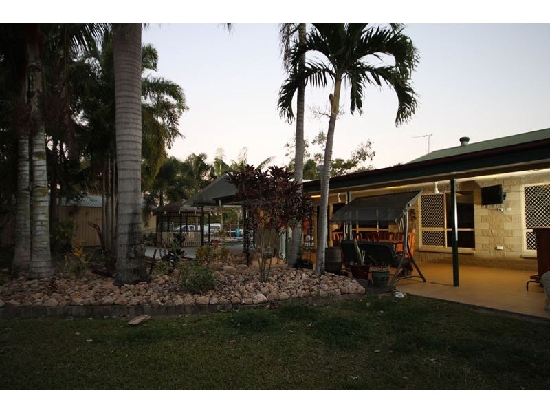 232 Kelso Drive, Kelso QLD 4815