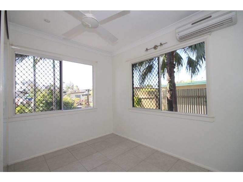 20 Illuka Street, Currajong, Townsville QLD 4810