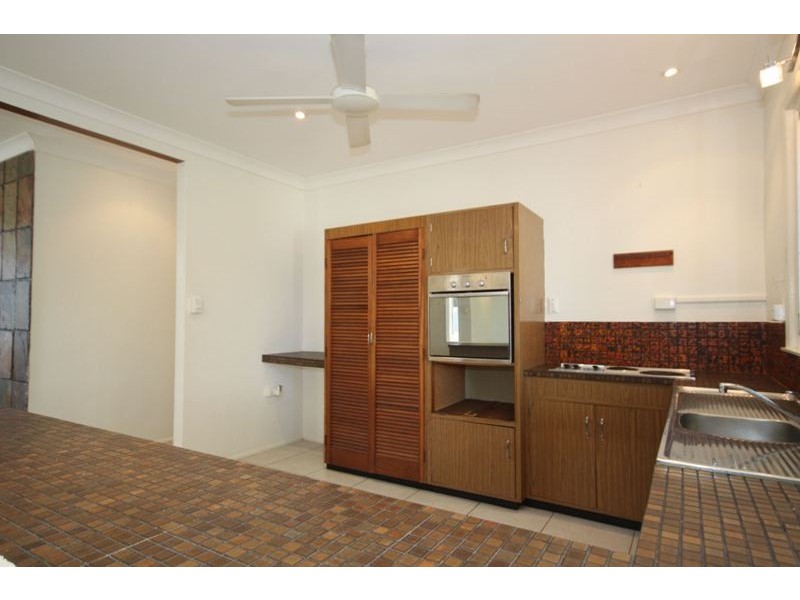 20 Illuka Street, Currajong, Townsville QLD 4810