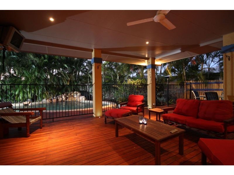 79 Squires Cr, Kirwan, Townsville QLD 4810