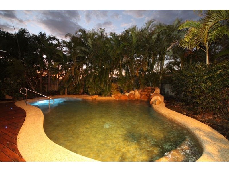 79 Squires Cr, Kirwan, Townsville QLD 4810