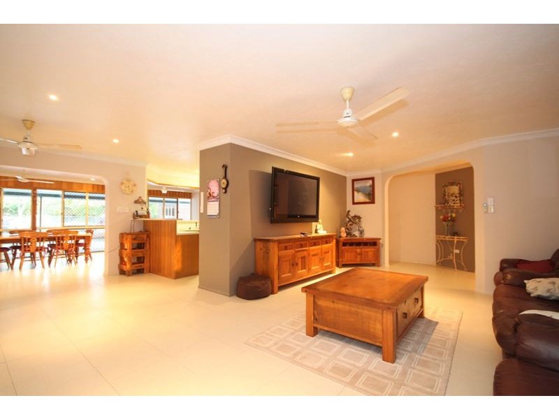 232 Kelso Drive, Kelso QLD 4815