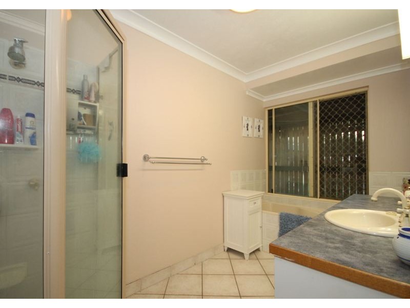 232 Kelso Drive, Kelso QLD 4815