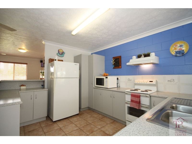 Kirwan QLD 4817