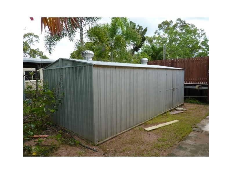 27 Cali Ct, Mount Low QLD 4818