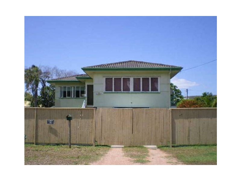 9 Staaten Street, Pimlico QLD 4812