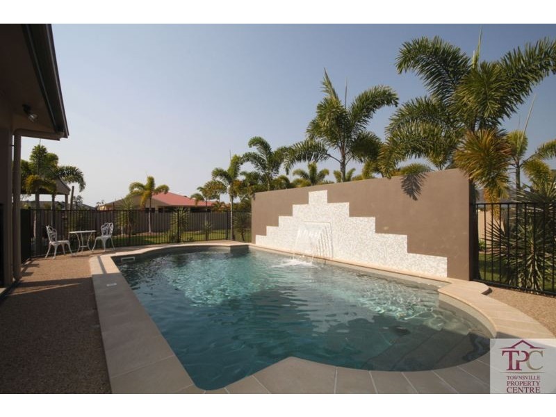 35 Tennessee Way, Kelso QLD 4815