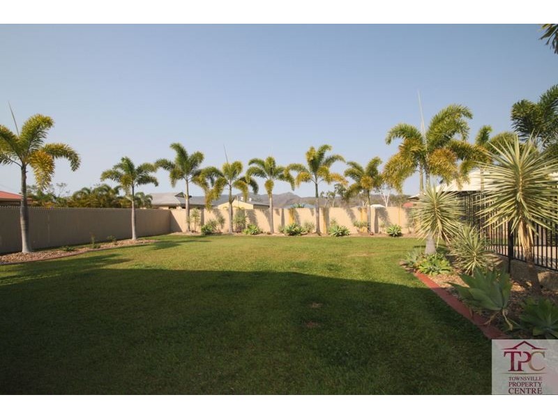 35 Tennessee Way, Kelso QLD 4815