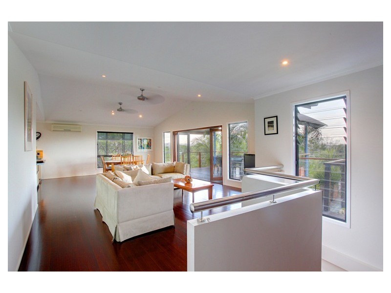 4 Nayla Court, Mount Louisa QLD 4814