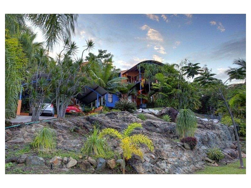 4 Nayla Court, Mount Louisa QLD 4814