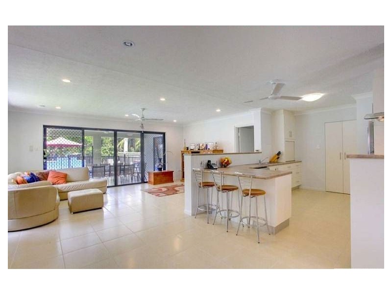 3 Bunya Street, Bushland Beach QLD 4818