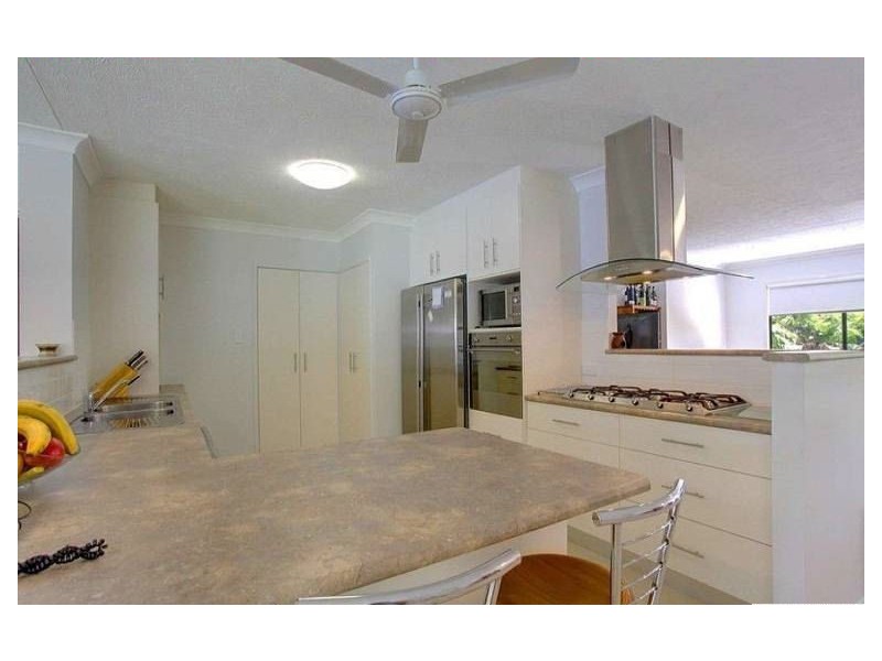 3 Bunya Street, Bushland Beach QLD 4818