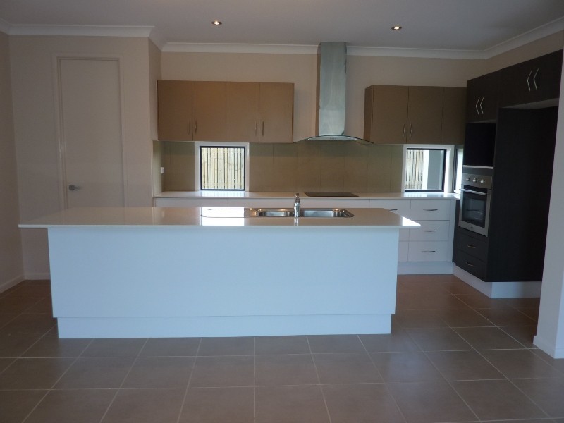 116 Goicoechea Drive, Bushland Beach QLD 4818