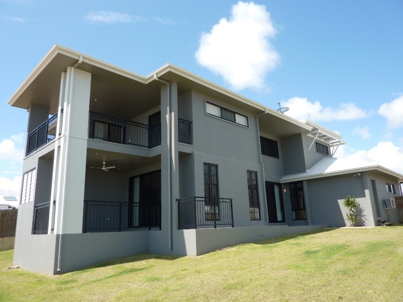 116 Goicoechea Drive, Bushland Beach QLD 4818