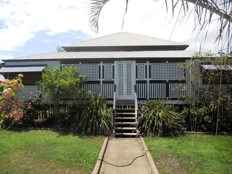 9 Bundock Street, North Ward QLD 4810