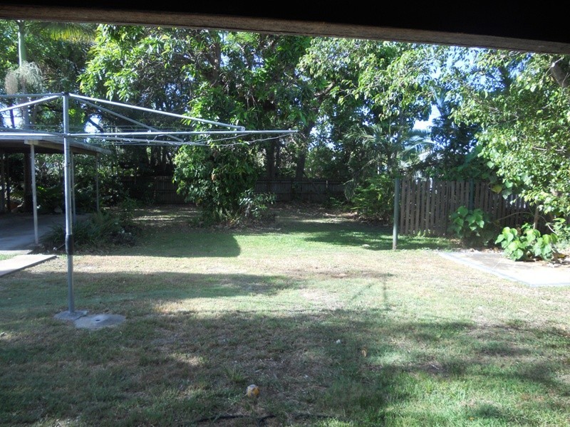 9 Bundock Street, North Ward QLD 4810