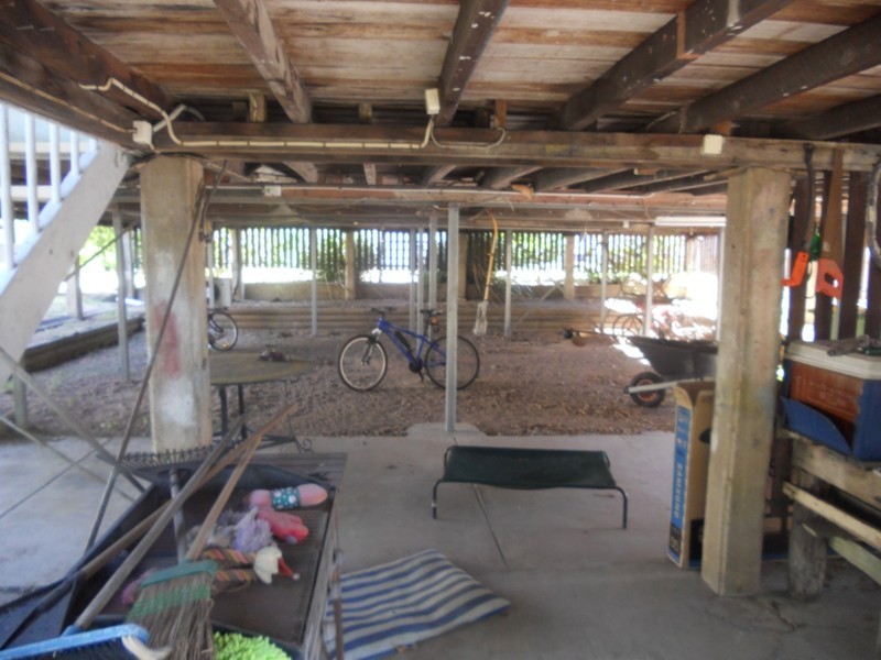 9 Bundock Street, North Ward QLD 4810