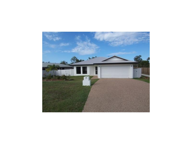 Bushland Beach QLD 4818