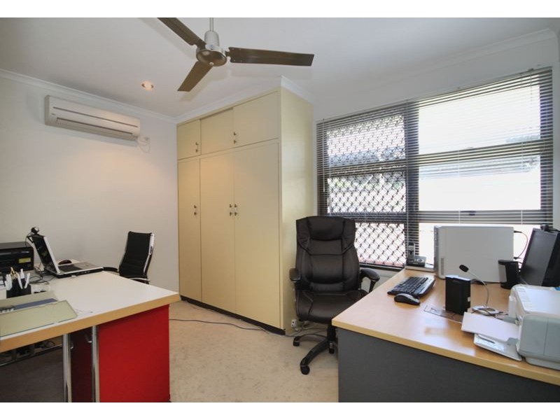 Mount Louisa QLD 4814