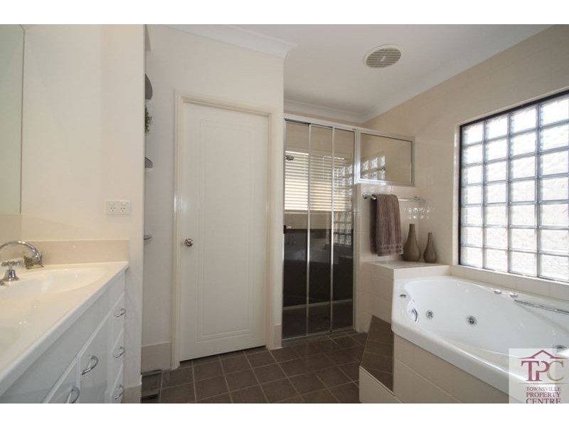 35 Tennessee Way, Rossmead Estate, Townsville QLD 4810