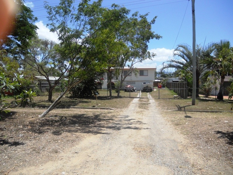 1095 Riverway Drive, Rasmussen QLD 4815